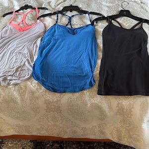 Lululemon Athletica Fitted Gray and Blue Camisole Tank Top